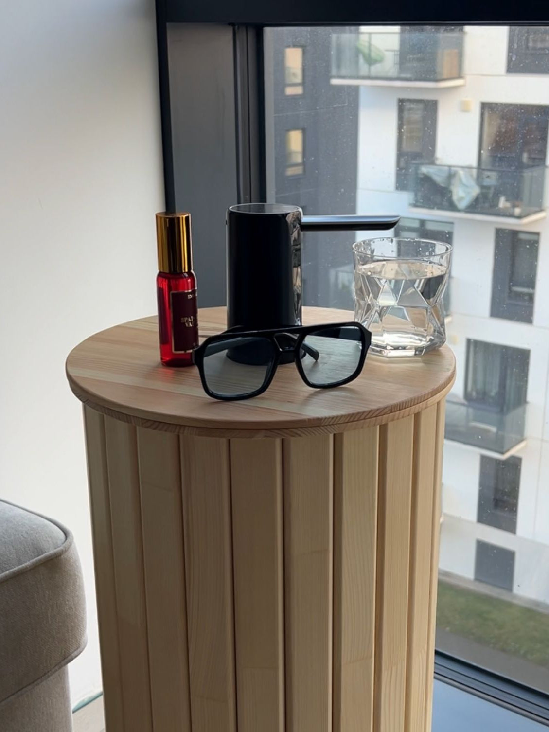 Fjord Deco – Water Dispenser Table